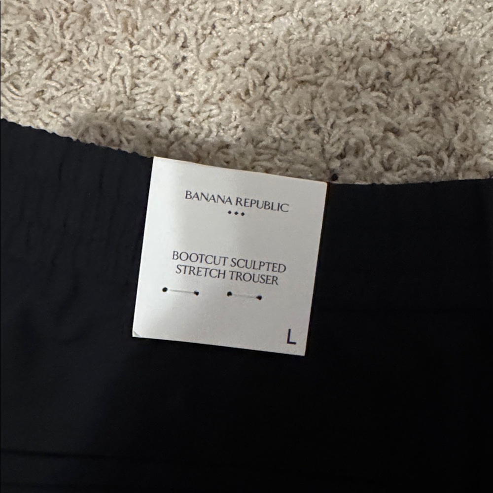 Banana Republic BOOTCUT HIGH-RISE SCULPTED EASY TROUSER - Picture 6 of 8